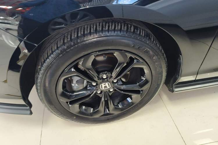 Used Honda Accord 2025 260TURBO Luxury Edition Left Front Wheel Hub
