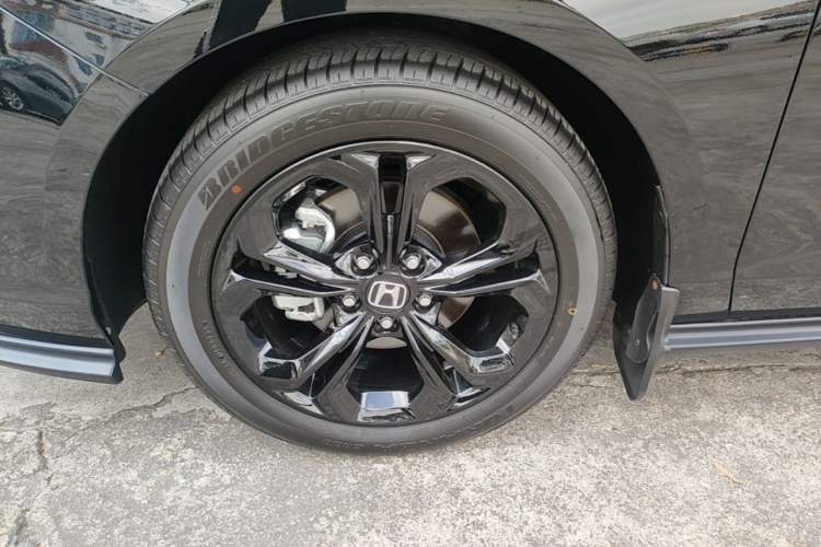 Used Honda Accord 2025 260TURBO Luxury Edition Left Front Wheel Hub