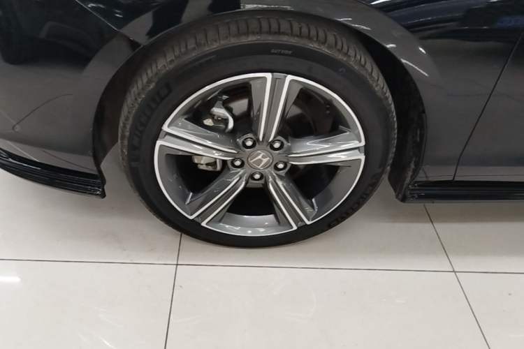 Used Honda Accord 2025 260TURBO Prestige Edition Left Front Wheel Hub