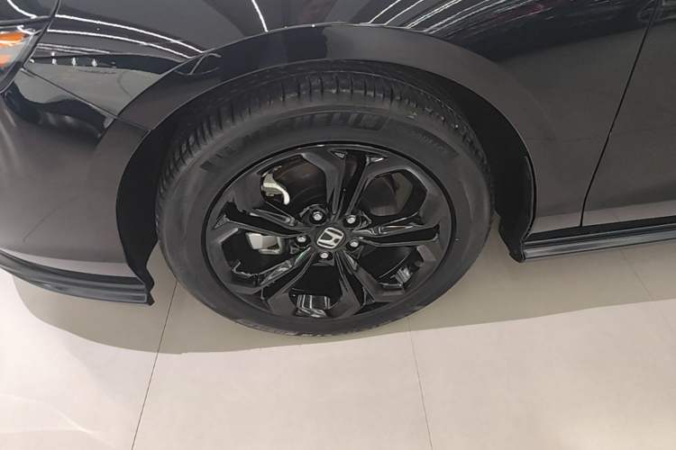 Used Honda Accord 2025 260TURBO Luxury Edition Left Front Wheel Hub