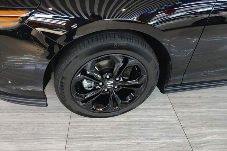 Used Honda Accord 2025 260TURBO Luxury Edition Left Front Wheel Hub