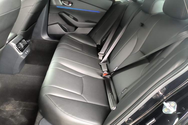 Used Honda Accord 2025 Sport Series 260TURBO Luxury Edition Left Rear Seat