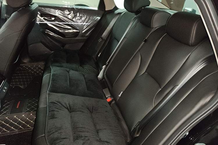 Used Honda Accord 2025 260TURBO Luxury Edition Left Rear Seat