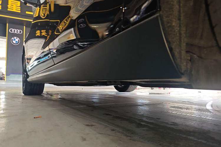 Used Honda Accord 2025 260TURBO Luxury Edition Left Side Sill