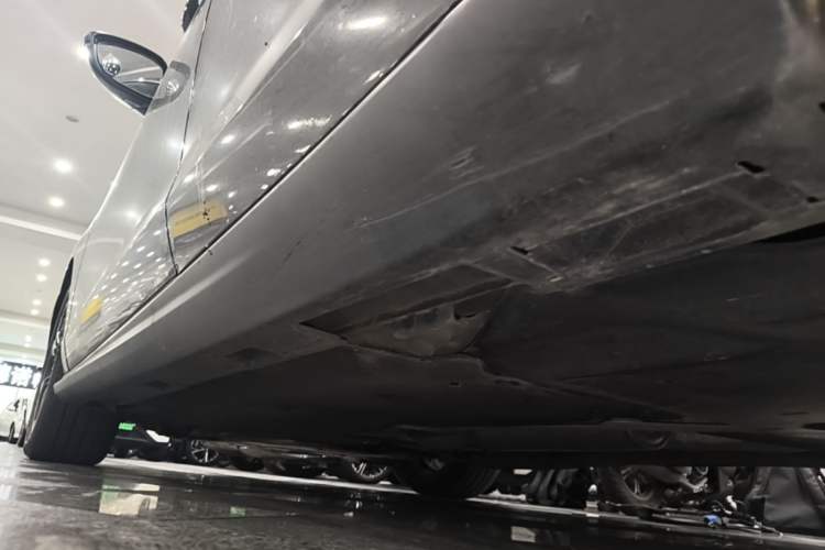 Used Honda Accord 2025 260TURBO Luxury Edition Left Side Sill