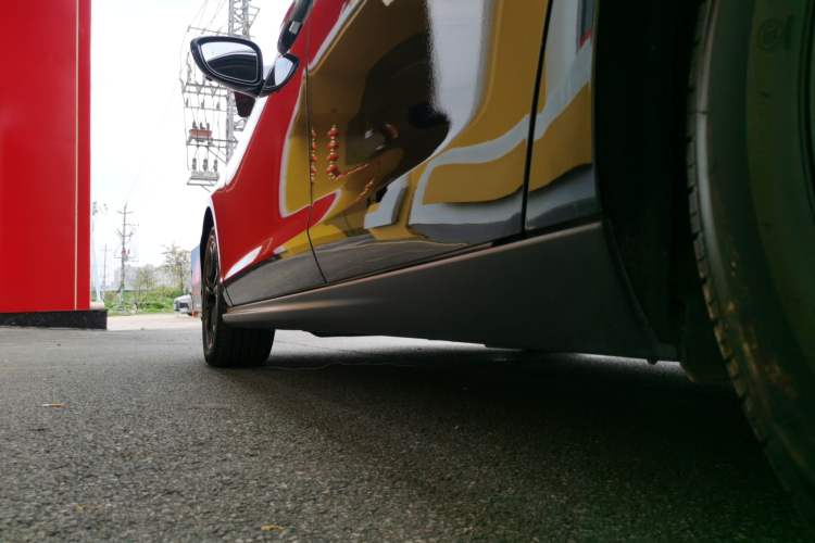 Used Honda Accord 2025 260TURBO Luxury Edition Left Side Sill