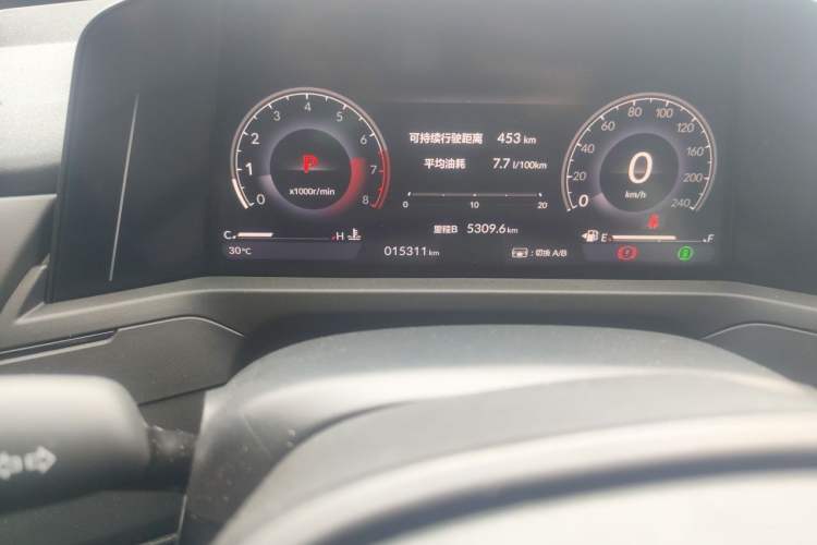 Used Honda Accord 2025 260TURBO Luxury Edition Odometer Close Up