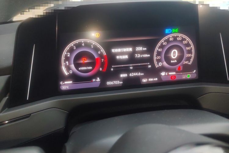 Used Honda Accord 2025 Sport Series 260TURBO Prestige Edition Odometer Close Up
