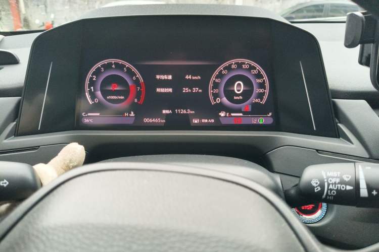 Used Honda Accord 2025 Sport Series 260TURBO Luxury Edition Odometer Close Up