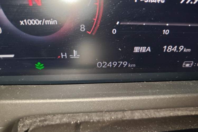 Used Honda Accord 2025 260TURBO Luxury Edition Odometer Close Up