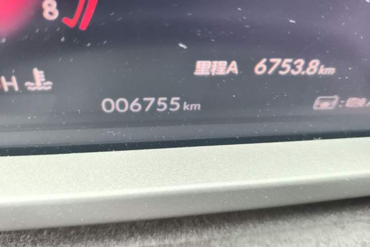 Used Honda Accord 2025 260TURBO Luxury Edition Odometer Close Up
