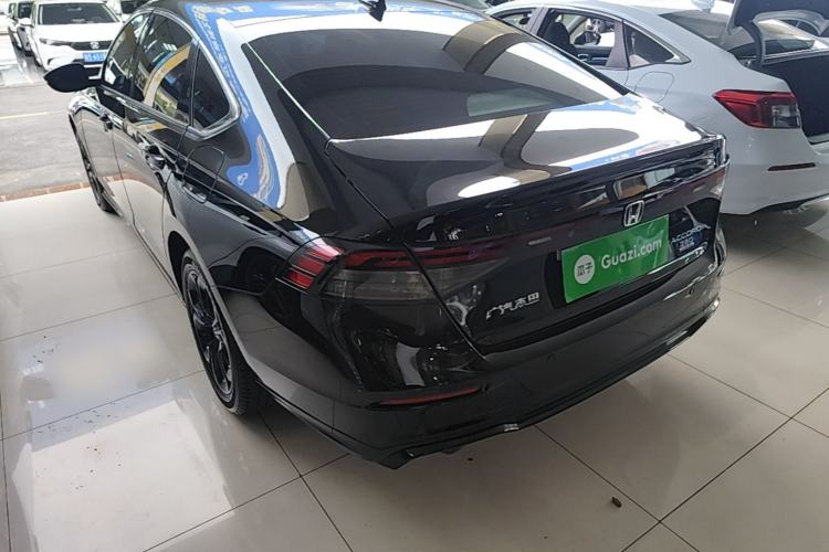 Used Honda Accord 2025 Sport Series 260TURBO Luxury Edition Rear Left 45 Deg