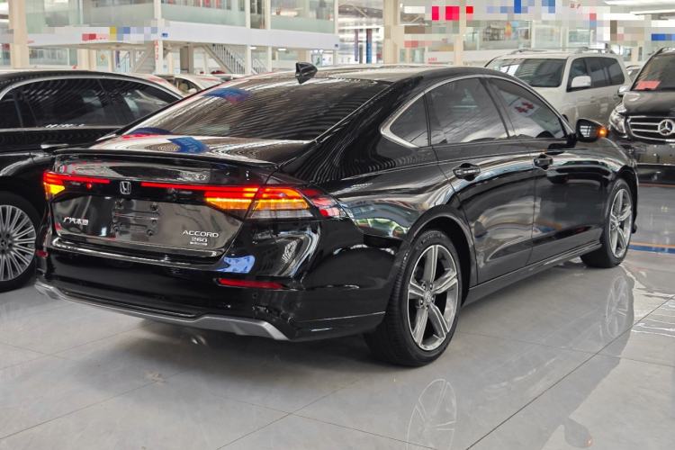 Used Honda Accord 2025 260TURBO Prestige Edition Rear Right 45 Deg