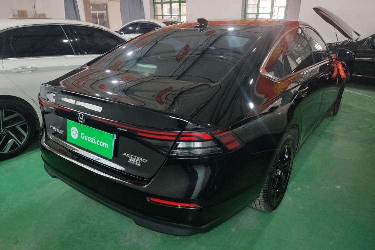 Used Honda Accord 2025 260TURBO Luxury Edition Rear Right 45 Deg