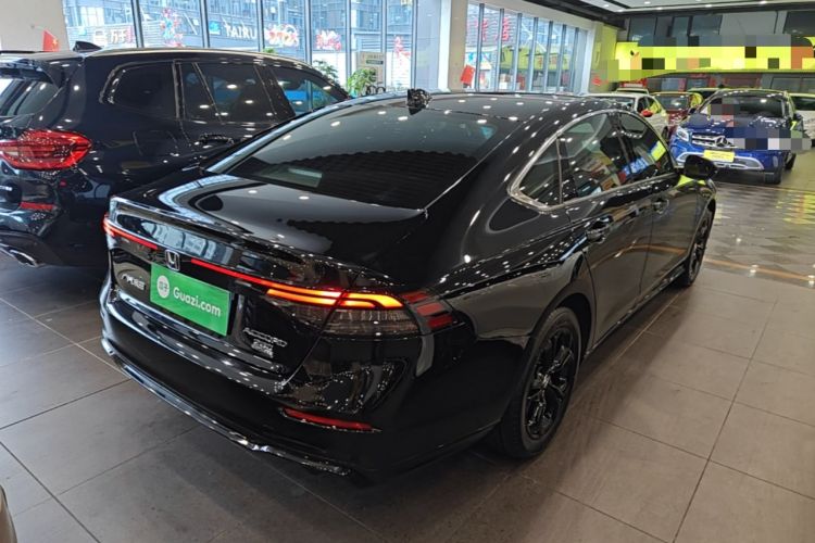 Used Honda Accord 2025 Sport Series 260TURBO Luxury Edition Rear Right 45 Deg