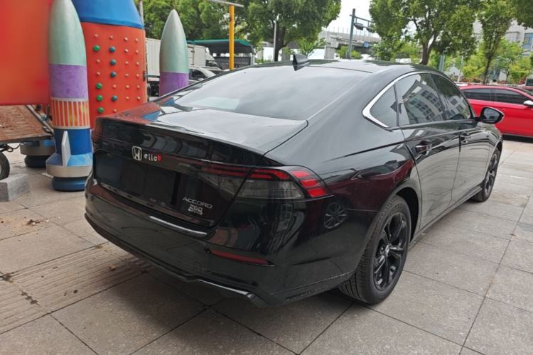 Used Honda Accord 2025 Sport Series 260TURBO Luxury Edition Rear Right 45 Deg