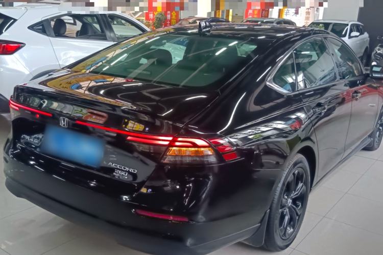 Used Honda Accord 2025 260TURBO Luxury Edition Rear Right 45 Deg