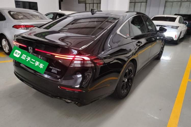 Used Honda Accord 2025 260TURBO Luxury Edition Rear Right 45 Deg
