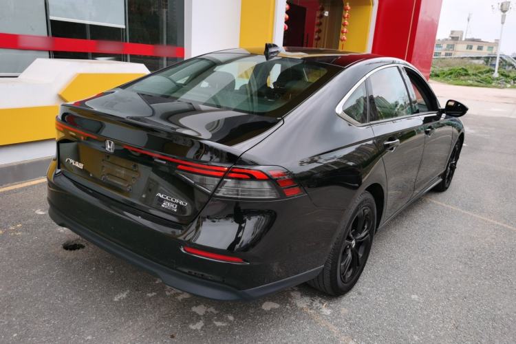 Used Honda Accord 2025 260TURBO Luxury Edition Rear Right 45 Deg