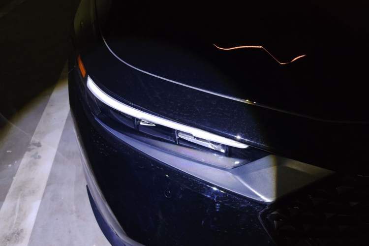 Used Honda Accord 2025 260TURBO Luxury Edition Right Front Headlight