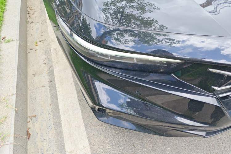 Used Honda Accord 2025 Sport Series 260TURBO Luxury Edition Right Front Headlight