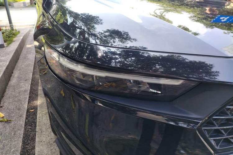 Used Honda Accord 2025 260TURBO Luxury Edition Right Front Headlight