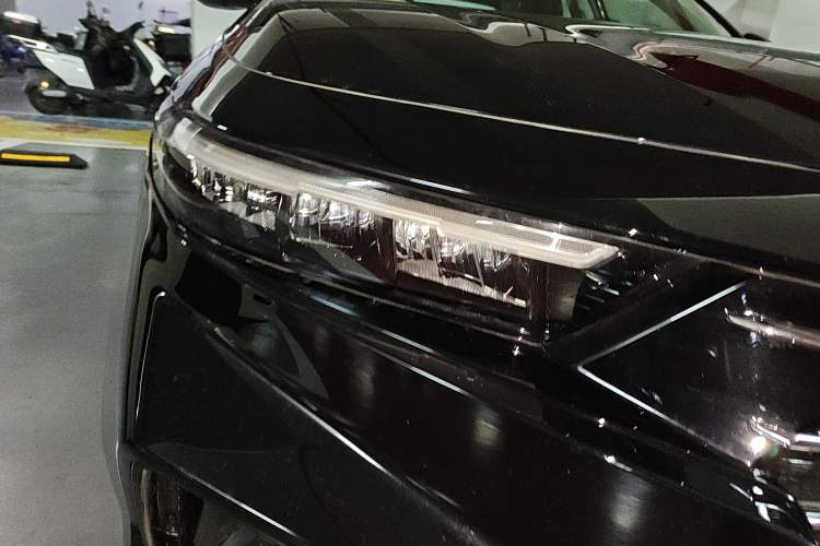 Used Honda Accord 2025 260TURBO Luxury Edition Right Front Headlight