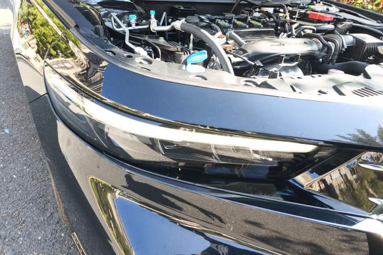 Used Honda Accord 2025 260TURBO Luxury Edition Right Front Headlight