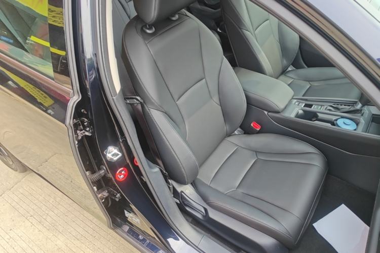 Used Honda Accord 2025 Sports Series 260TURBO Comfort Edition Right Front Seat
