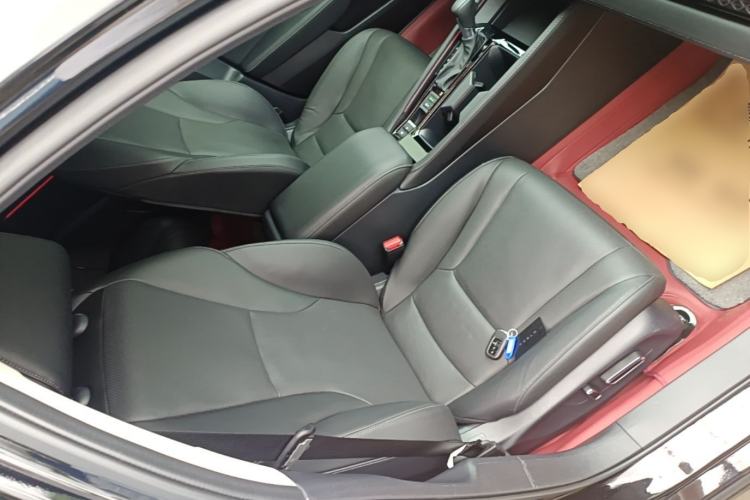Used Honda Accord 2025 Sport Series 260TURBO Prestige Edition Right Front Seat