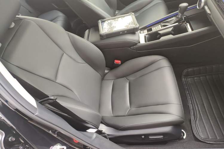 Used Honda Accord 2025 260TURBO Luxury Edition Right Front Seat