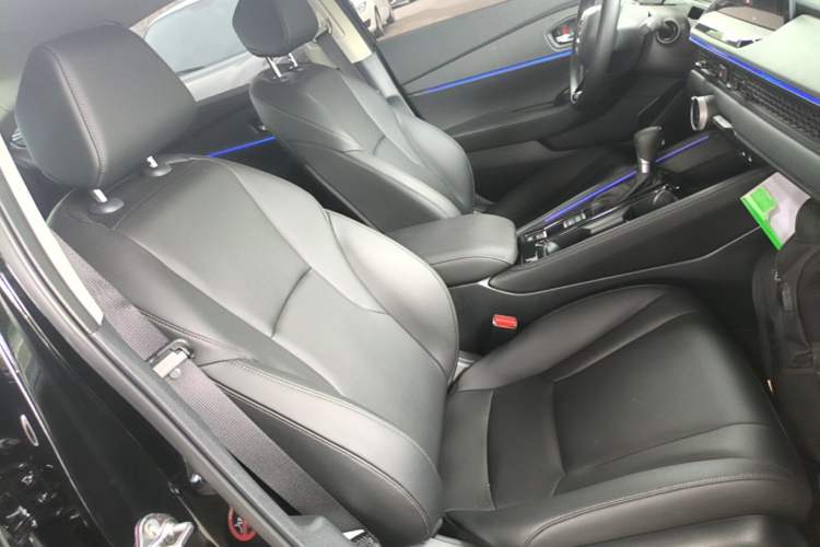 Used Honda Accord 2025 Sport Series 260TURBO Luxury Edition Right Front Seat