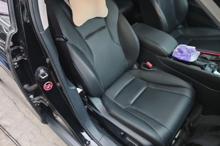 Used Honda Accord 2025 260TURBO Luxury Edition Right Front Seat
