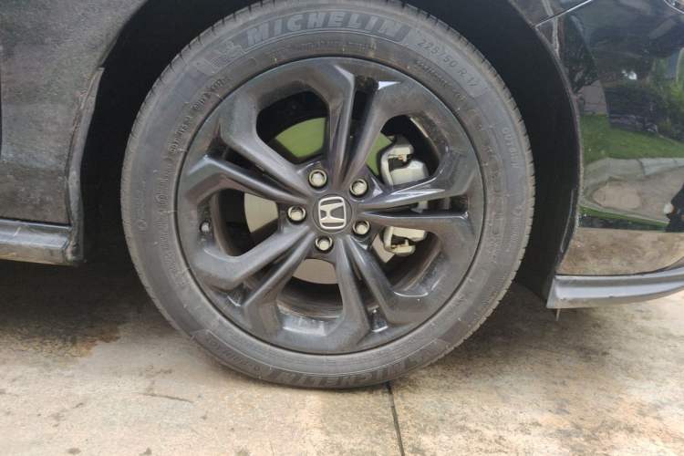 Used Honda Accord 2025 260TURBO Luxury Edition Right Front Wheel Hub