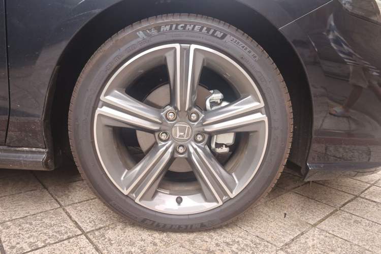 Used Honda Accord 2025 260TURBO Prestige Edition Right Front Wheel Hub