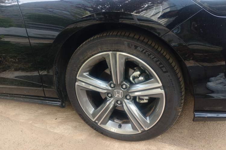 Used Honda Accord 2025 260TURBO Prestige Edition Right Front Wheel Hub