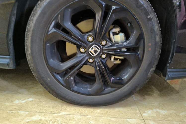 Used Honda Accord 2025 260TURBO Luxury Edition Right Front Wheel Hub