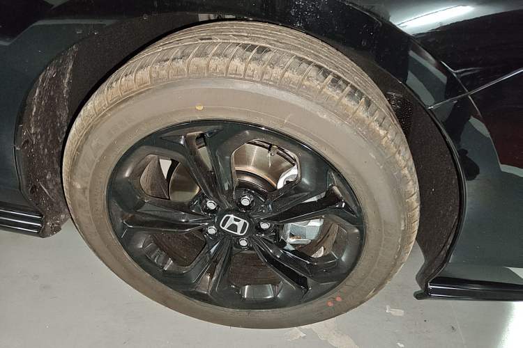 Used Honda Accord 2025 260TURBO Luxury Edition Right Front Wheel Hub