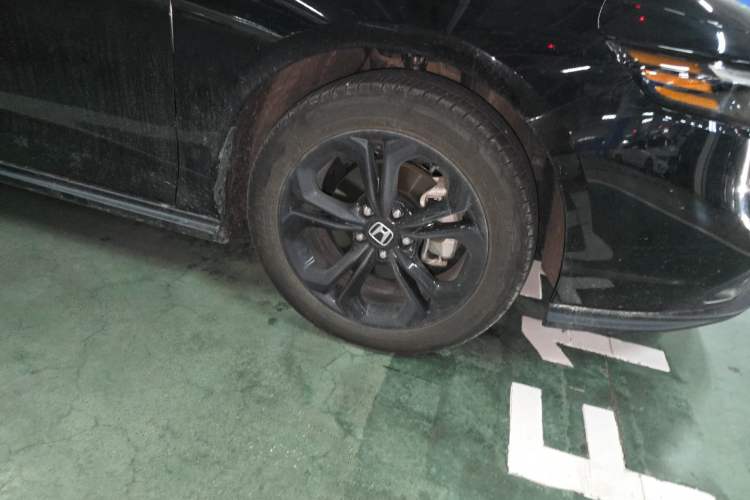 Used Honda Accord 2025 260TURBO Luxury Edition Right Front Wheel Hub