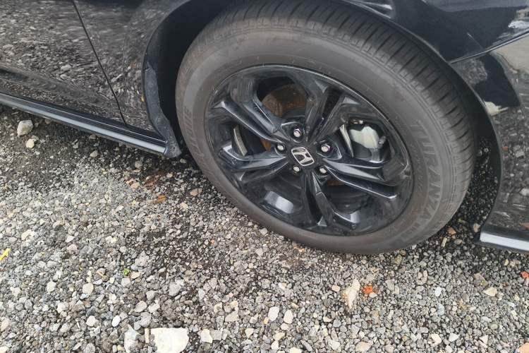 Used Honda Accord 2025 260TURBO Luxury Edition Right Front Wheel Hub