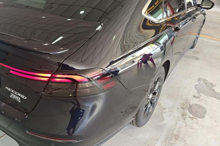 Used Honda Accord 2025 260TURBO Luxury Edition Right Rear Taillight