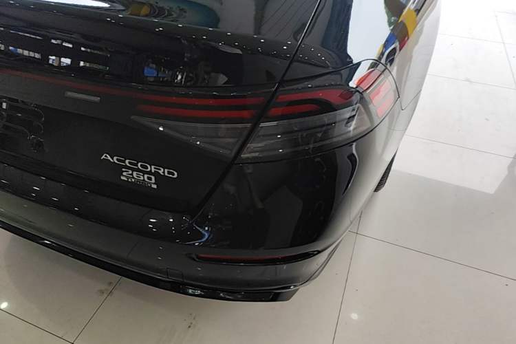 Used Honda Accord 2025 Sport Series 260TURBO Luxury Edition Right Rear Taillight