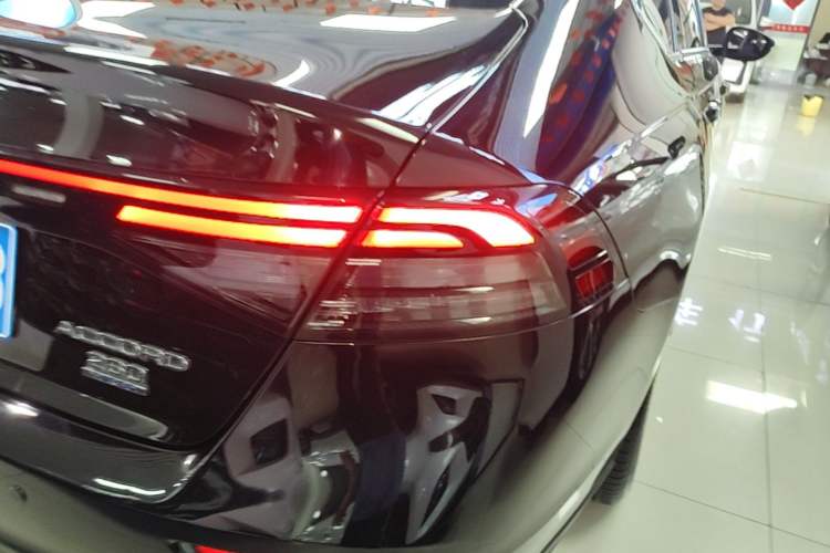 Used Honda Accord 2025 260TURBO Luxury Edition Right Rear Taillight