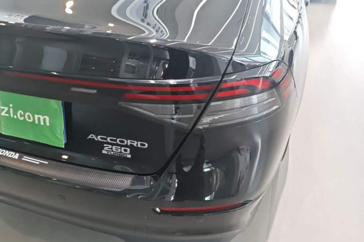 Used Honda Accord 2025 260TURBO Luxury Edition Right Rear Taillight