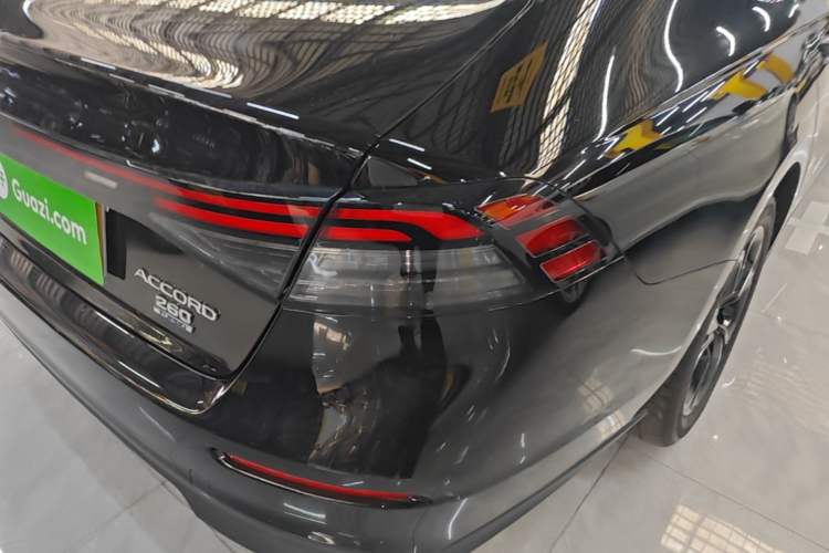 Used Honda Accord 2025 260TURBO Luxury Edition Right Rear Taillight