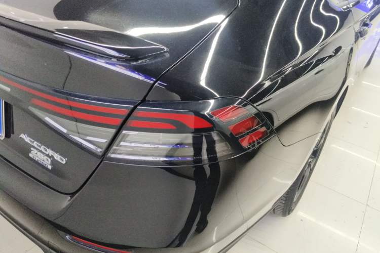 Used Honda Accord 2025 260TURBO Luxury Edition Right Rear Taillight