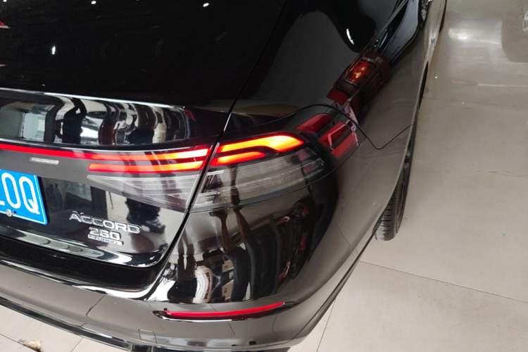 Used Honda Accord 2025 Sport Series 260TURBO Luxury Edition Right Rear Taillight
