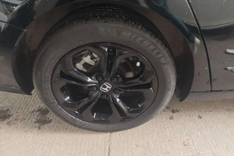 Used Honda Accord 2025 Sport Series 260TURBO Luxury Edition Right Rear Wheel Hub