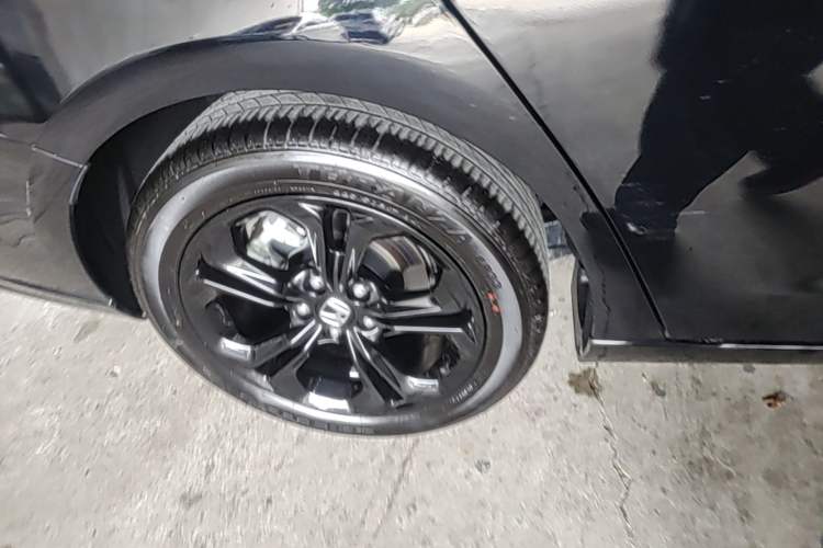 Used Honda Accord 2025 Sport Series 260TURBO Luxury Edition Right Rear Wheel Hub