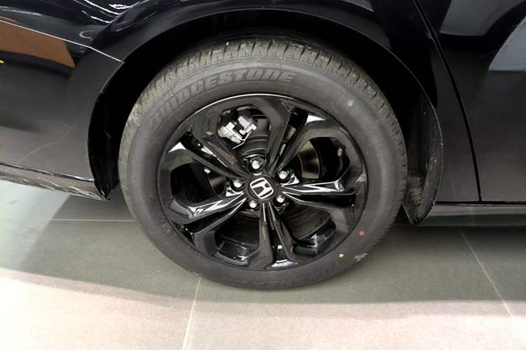 Used Honda Accord 2025 Sport Series 260TURBO Luxury Edition Right Rear Wheel Hub